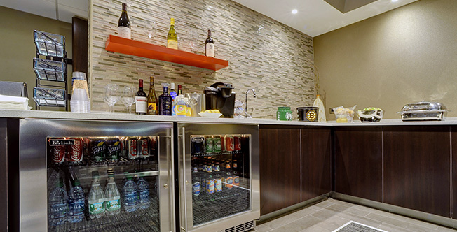 Food and Beverage Package